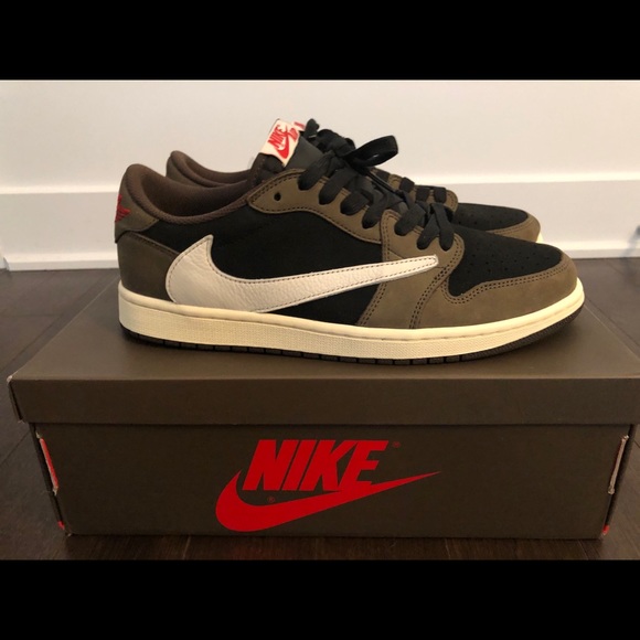 Jordan 1 Travis Scott low - Picture 5 of 12